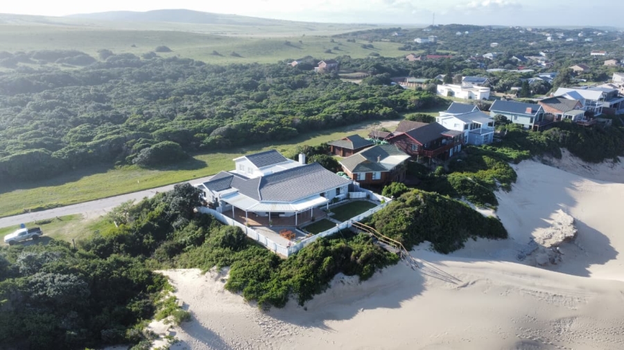 3 Bedroom Property for Sale in Cannon Rocks Eastern Cape